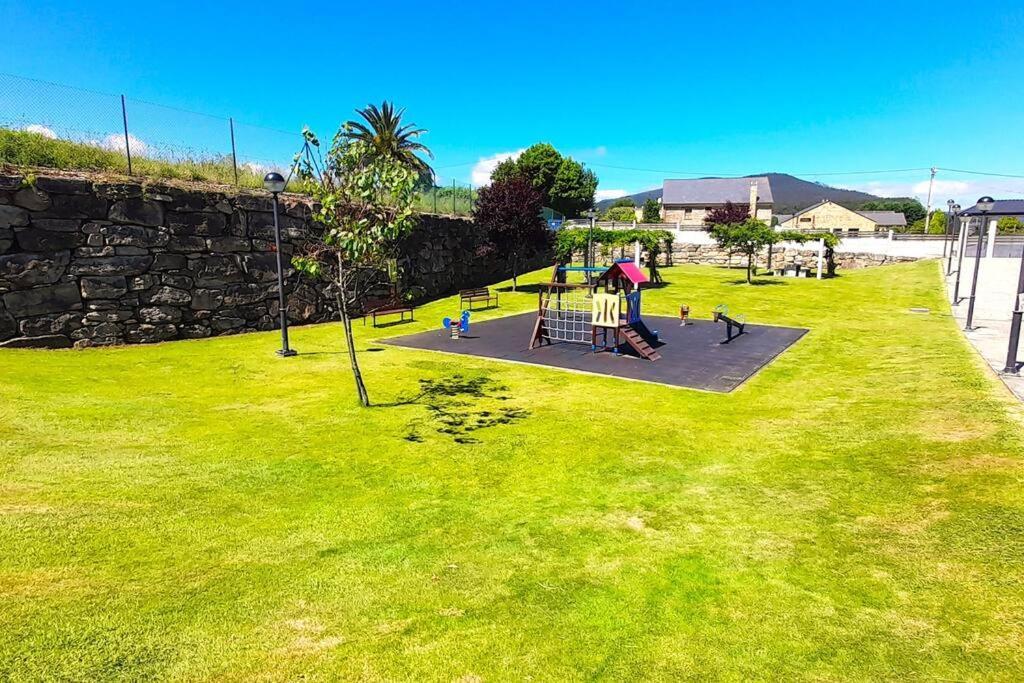 Apartamento Playa Foz Con Jardin Y Piscina Apartment ภายนอก รูปภาพ